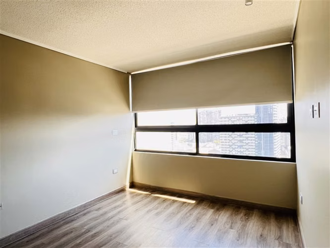 Departamento En Arriendo. A pasos de Metro Irarrazaval. 1D1B - Imagen 10