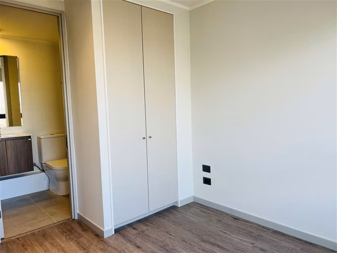 Arriendo la Cisterna. 1D1B. Metro Lo Ovalle
