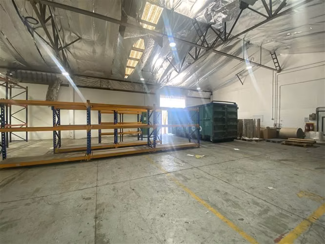 Industrial en arriendo en San Bernardo