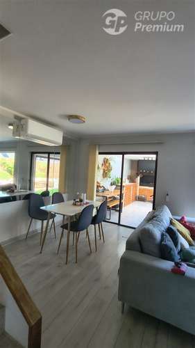 Casa en venta en Condominio Laderas de Curamonte Norte 301.