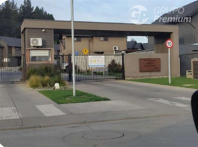 Casa en venta en Condominio Laderas de Curamonte Norte 301.