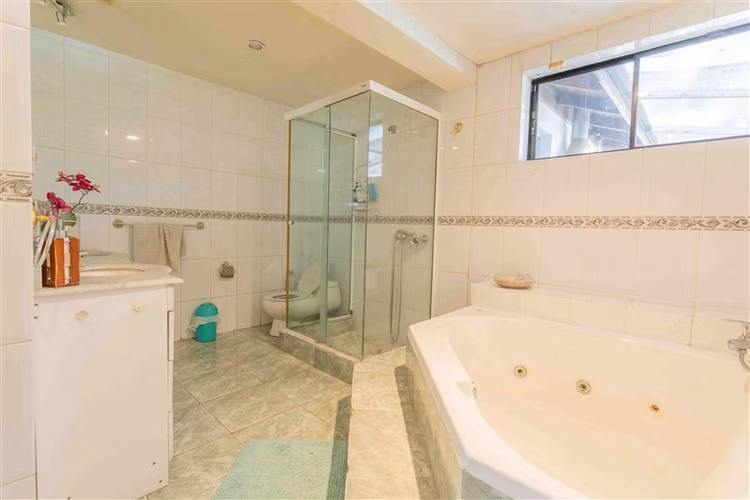 Venta de casa en La Reina Alta 4 dormitorios 3 baños - Imagen 9