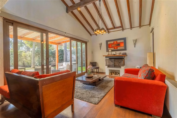 Venta de casa en La Reina Alta 4 dormitorios 3 baños - Imagen 2