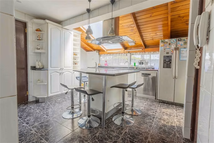 Venta de casa en La Reina Alta 4 dormitorios 3 baños - Imagen 5