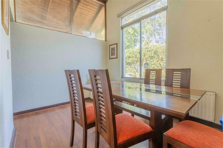 Venta de casa en La Reina Alta 4 dormitorios 3 baños
