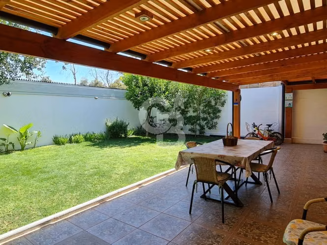 Casa Venta Condominio Portones de Chicureo, CBG