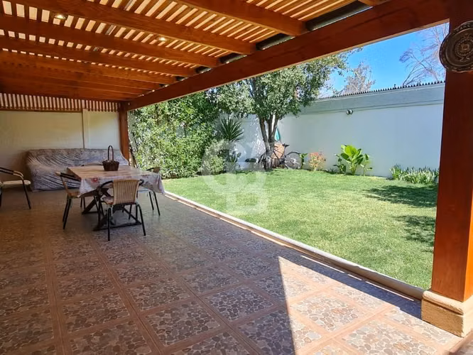 Casa Venta Condominio Portones de Chicureo, CBG