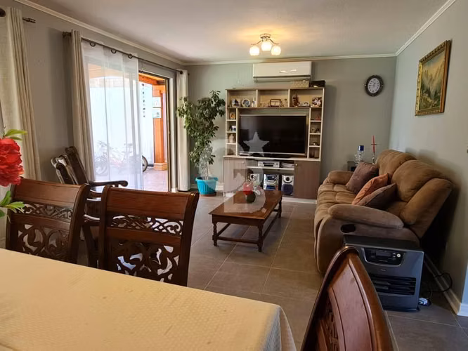 Casa Venta Condominio Portones de Chicureo, CBG