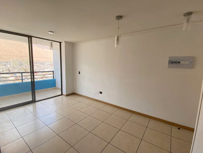 Departamento, Iquique, Ernesto Riquelme & Arturo Fernández