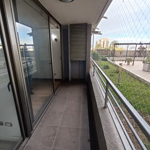 EXCELENTE DEPARTAMENTO EN SANTIAGO: A PASOS DEL METRO. Conectividad y confort en un solo lugar. ¡No te lo pierdas!