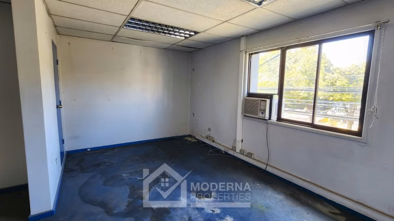 Departamento en venta de 3 dorm. en Los Angeles