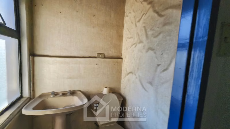 Departamento en venta de 3 dorm. en Los Angeles