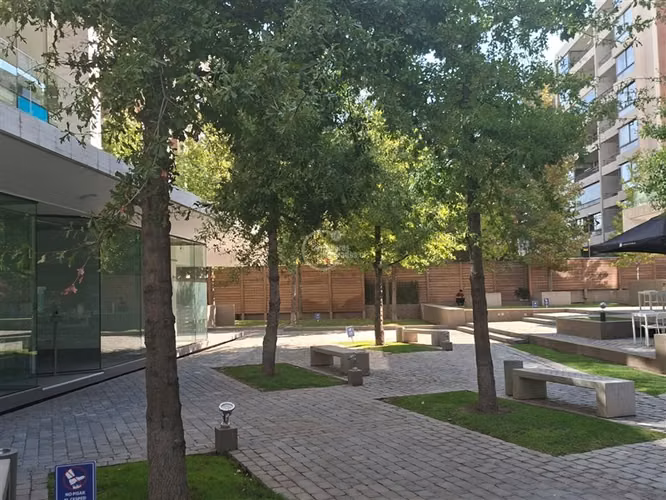 Local Comercial en arriendo en Lo Barnechea