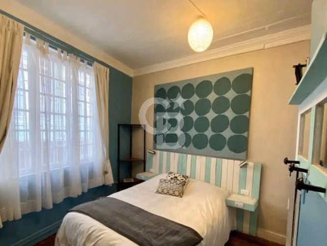 ARRIENDO / VENTA PROPIEDAD COMERCIAL (HOSTAL).  VALPARAISO