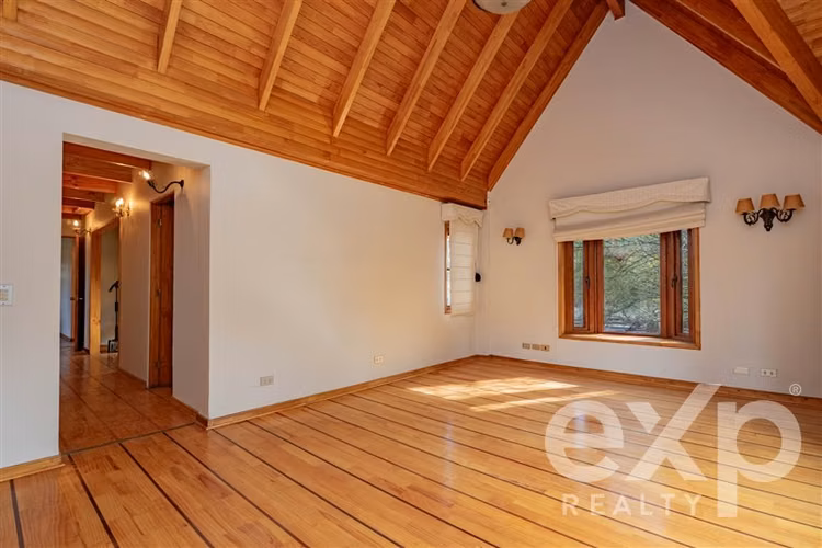 Casa premium en Lo Cañas con 1.300 m de terreno y piscina - Imagen 21