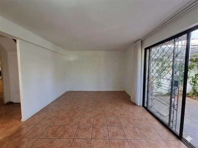 Casa en venta de 3 dorm. Jardin Alto / E Olivares La Florida