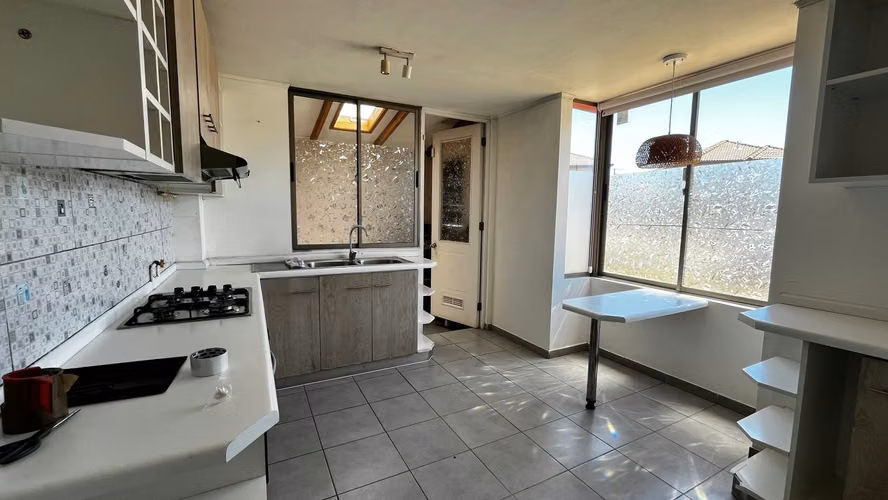 EN VENTA CASA EN ISLA DE MAIPO SECTOR VALLE LA RESERVA 3D, 3B, 2E