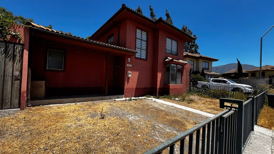 VENTA DE CASA EN ISLA DE MAIPO SECTOR VALLE LA RESERVA 3D, 3B, 2E