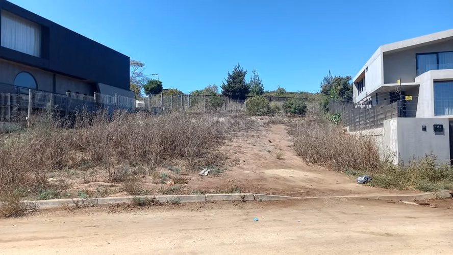 TERRENO URBANIZADO 511-MT2  REÑACA - LOS PINOS - Imagen 4