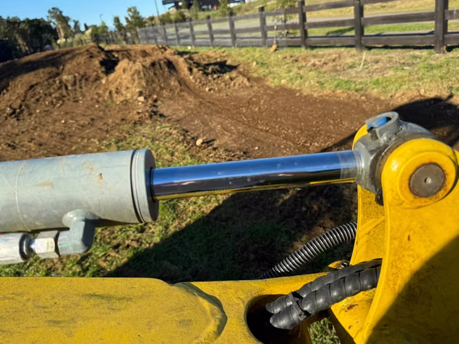 Mini Excavadora - Optima por no uso, solo 304 horas