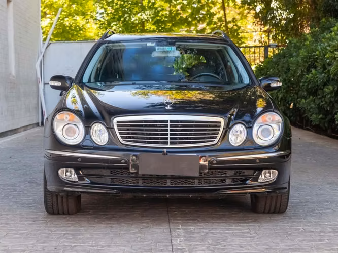 Mercedes Benz E 