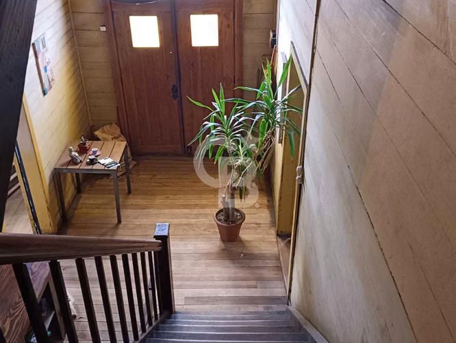 Oportunidad de inversión casa central amplio patio