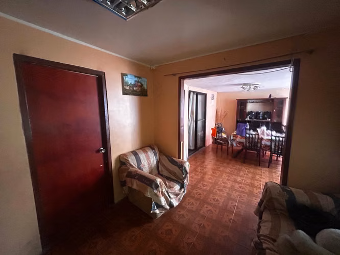 SE VENDE CASA GRANDE