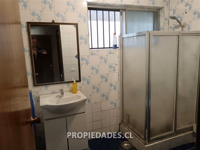 Casa en venta de 4 dorm. en Maipú / Terreno 1.168 mt2