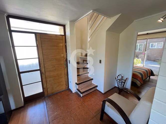 Casa Amoblada en Arriendo, Sector Oriente.