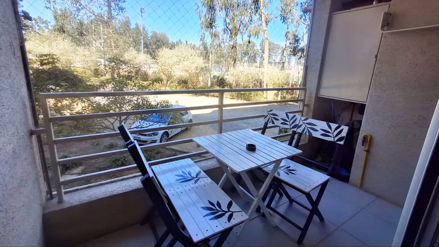 Año corrido acogedor departamento. Costa Algarrobo