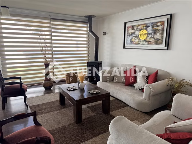 Casa en venta de 4 dorm. en La Reserva - Imagen 6