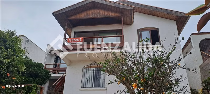 Casa en venta de 4 dorm. en La Serena