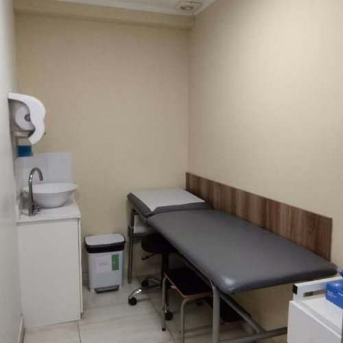 Arriendo oficina, ideal centro Médico