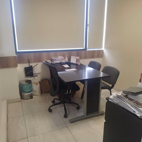 Arriendo oficina, ideal centro Médico