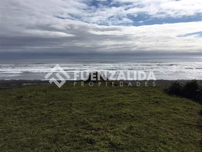 Sitio orilla playa en Castro