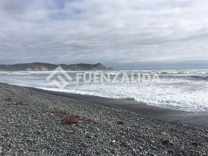 Sitio orilla playa en Castro - Imagen 7