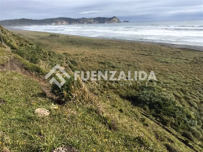Sitio orilla playa en Castro