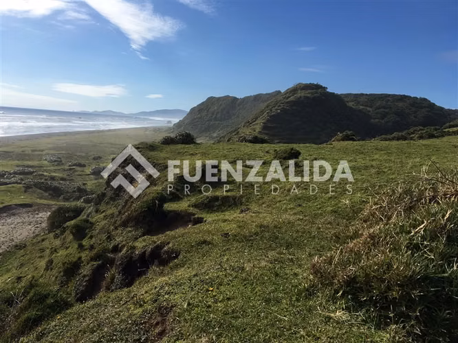 Sitio orilla playa en Castro