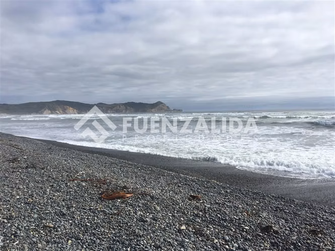 Sitio orilla playa en Castro