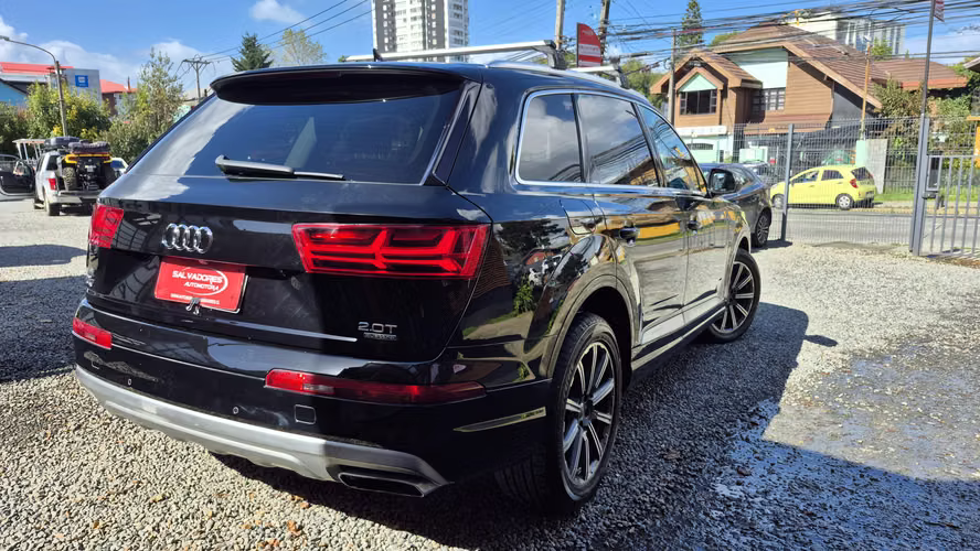 AUDI Q7 2016