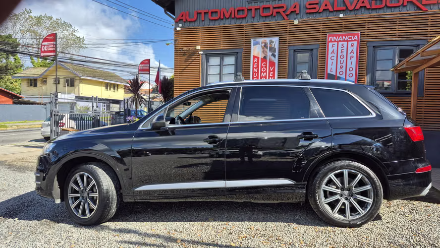 AUDI Q7 2016