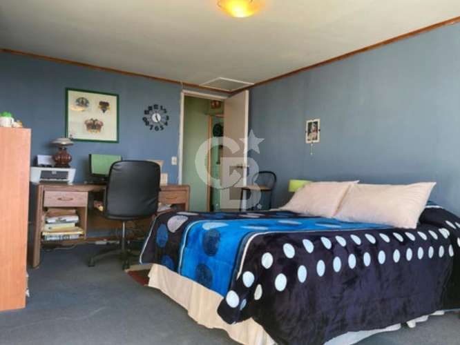 Casa con terraza y vista en Valparaíso. - Imagen 5