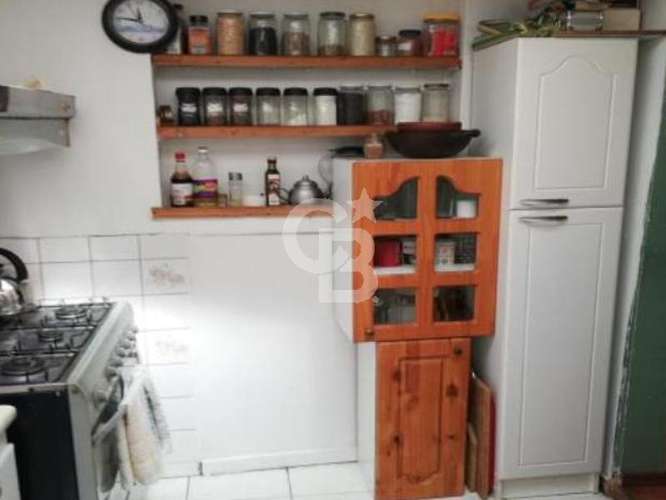 Casa con terraza y vista en Valparaíso. - Imagen 10