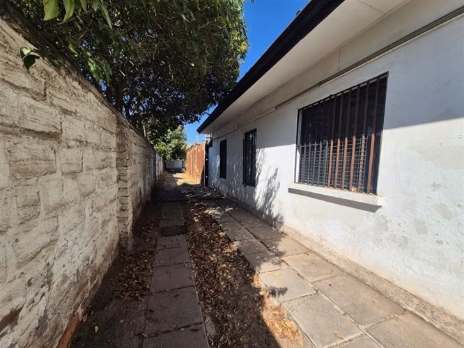 Sitio en Arriendo en La Florida