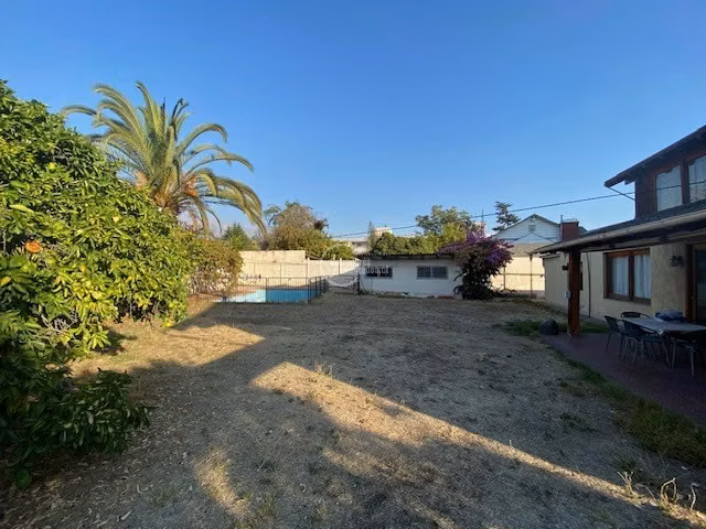 Sitio en venta en Las Condes