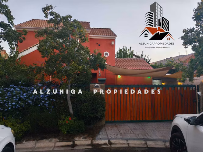 CASA EN VALLE LO CAMPINO 4 HAB. Y 3 BAÑOS  (155732)