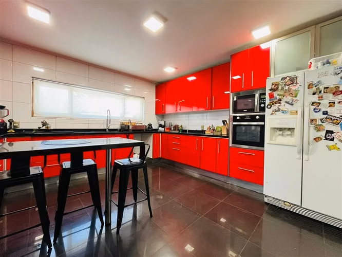 Se Vende, 2 casas en 1 terreno, 5000 mts2 Chicureo.
