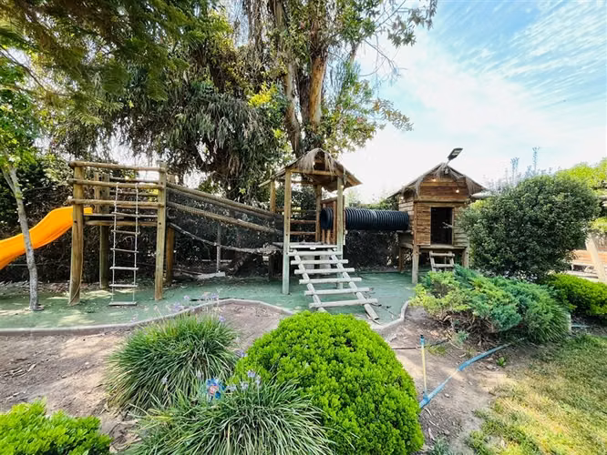 Se Vende, 2 casas en 1 terreno, 5000 mts2 Chicureo.