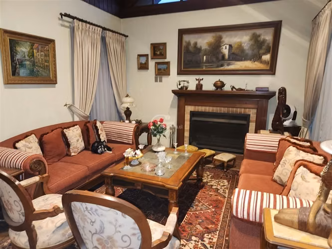 Casa en venta de 7 dorm. en Las Condes - Imagen 10
