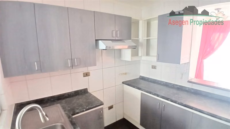 CASA Casa en arriendo en Portal Del Palomar